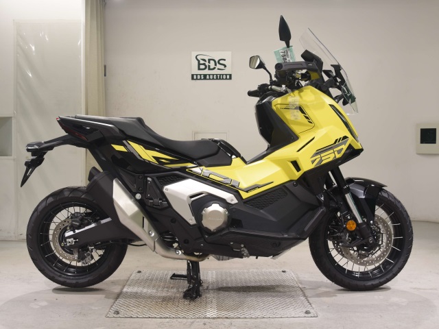 Honda X-ADV750-2 2025