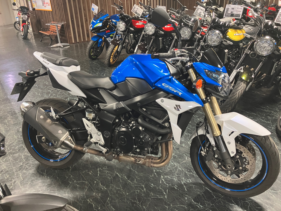 Suzuki None 2015