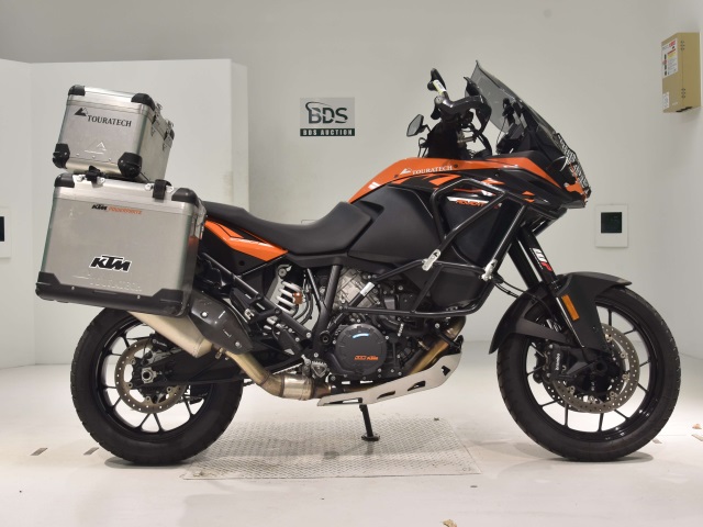 KTM 1090 ADVENTURE 2018