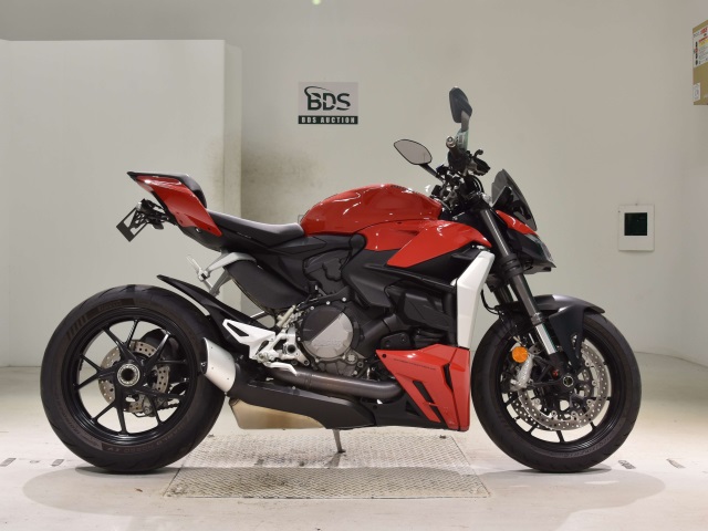 Ducati STREET FIGHTER V2 2022