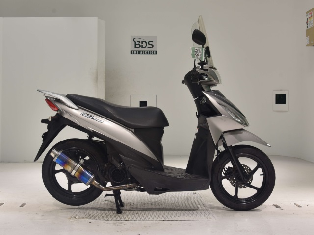 Suzuki ADDRESS V110