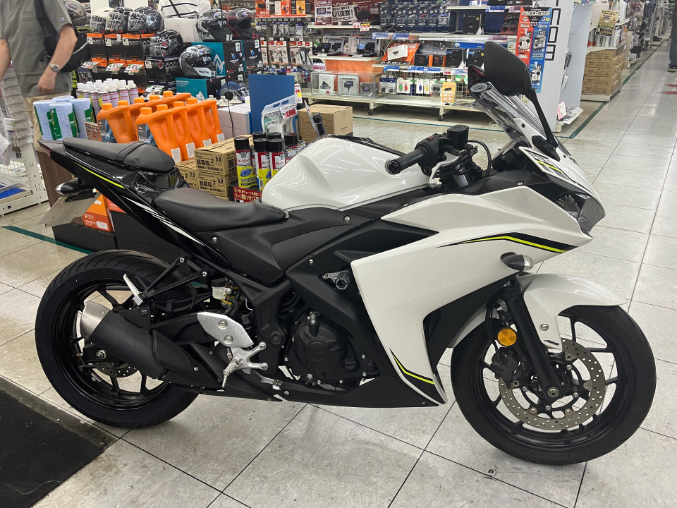 Yamaha YZF-R3 2017