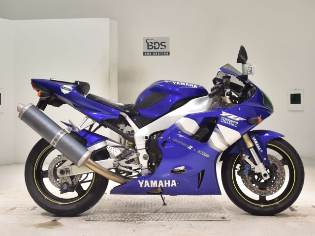 Yamaha YZF-R1 2000