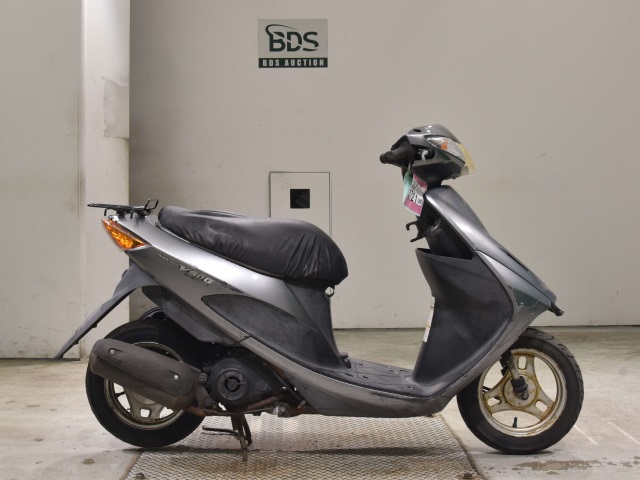 Suzuki ADDRESS V50