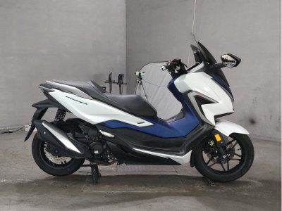 Honda FORZA 2021