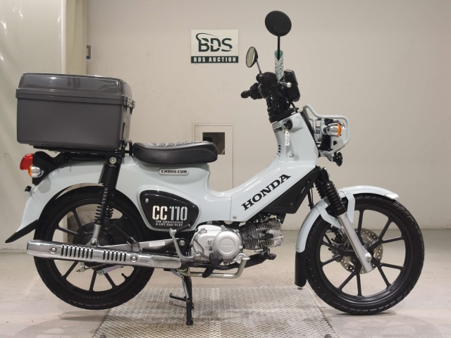 Honda CC110 CROSSCUB 2022
