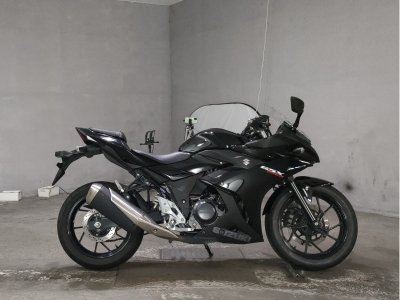 Suzuki GSX250R