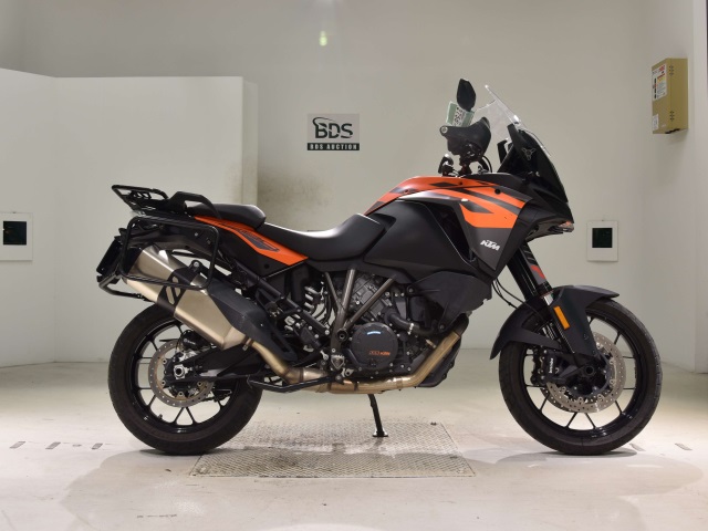 KTM 1290 SUPER ADVENTURE S 2020