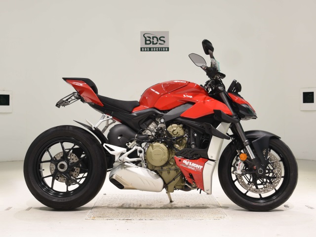 Ducati STREET FIGHTER V4 2021
