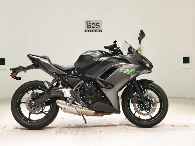 Kawasaki NINJA650 2023