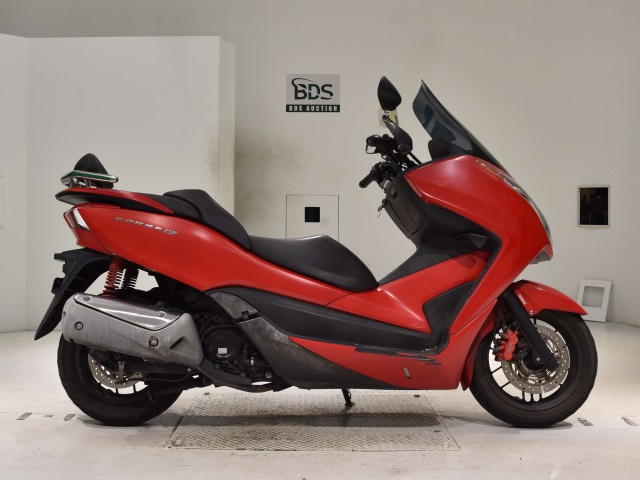 Honda FORZA SIA 2013