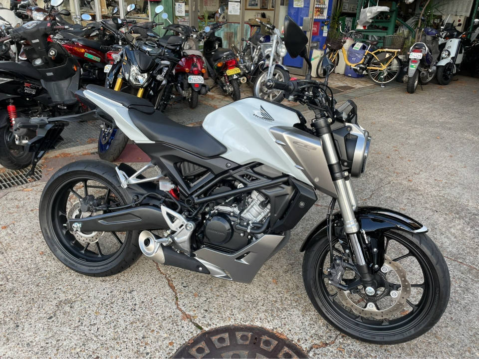 Honda CB125R 2018
