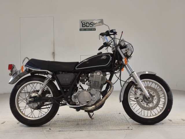 Yamaha SR400 2002
