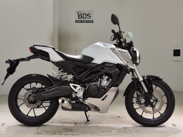Honda CB125R 2018