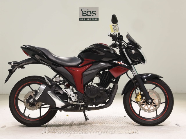 Suzuki GIXXER150