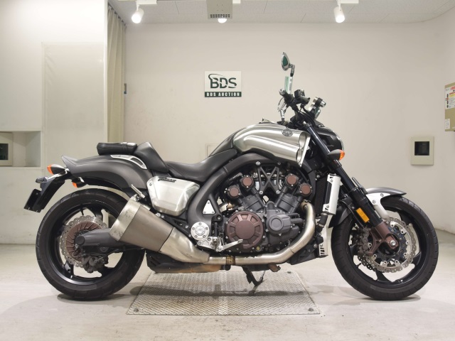 Yamaha V-MAX1200 2013