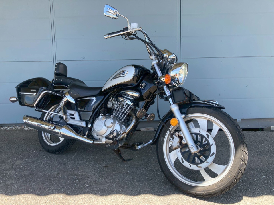 Suzuki GZ150A 2011