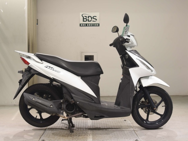 Suzuki ADDRESS V110