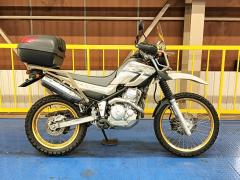 Yamaha SEROW XT250 2017