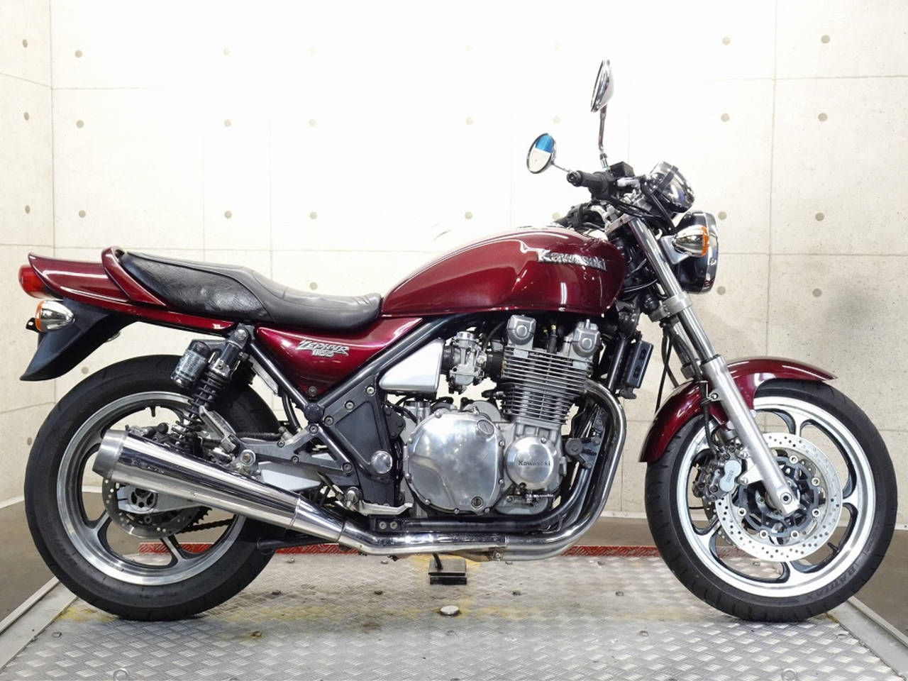 Kawasaki ZEPHYR1100 2021