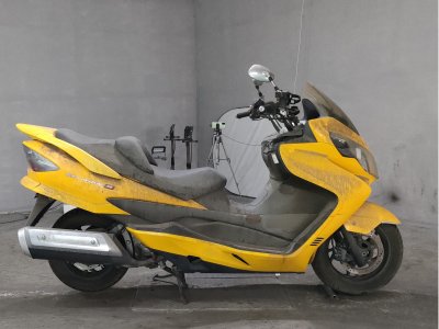Suzuki SKYWAVE 250M
