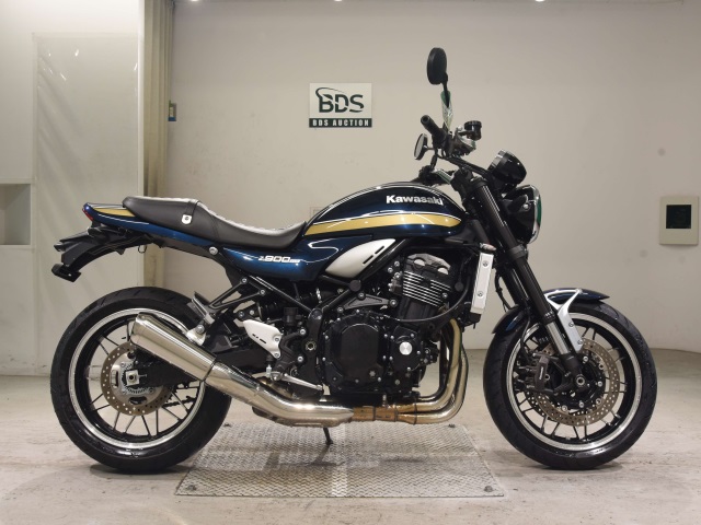 Kawasaki Z900RS 2022