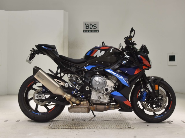 BMW M1000R 2024