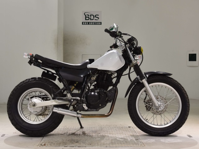 Yamaha TW225 2006