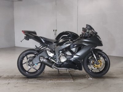 Kawasaki ZX-6R 2015