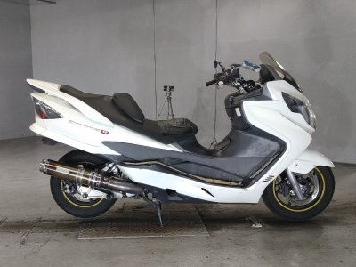 Suzuki SKYWAVE 250M