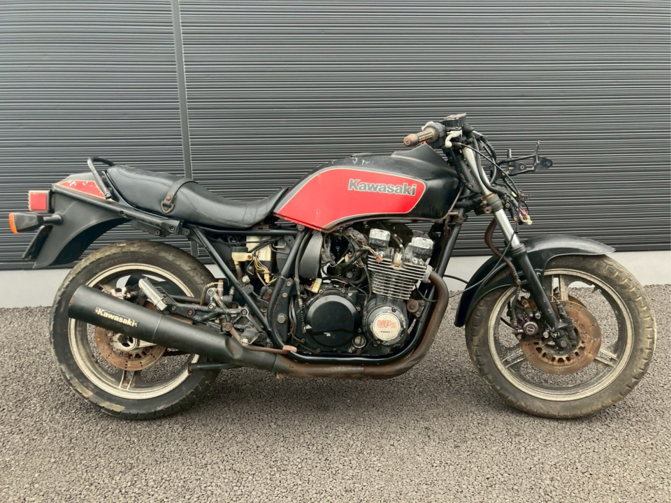 Kawasaki GPZ750 1983