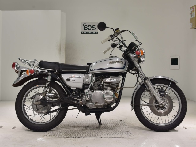 Suzuki GT550 2019
