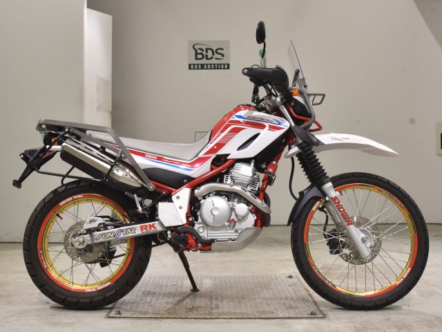 Yamaha SEROW XT250 2020