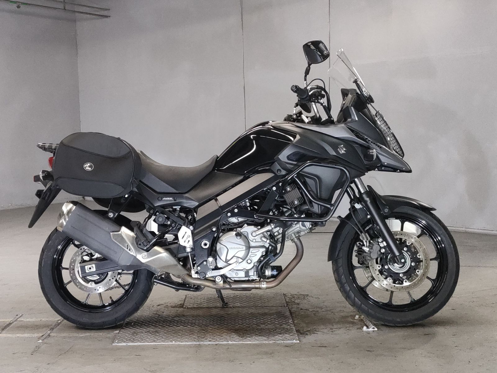 Suzuki V-STROM DL650 2019