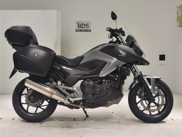 Honda NC750XA 2016