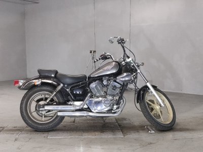 Yamaha VIRAGO XV125