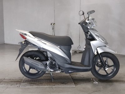 Suzuki ADDRESS V110
