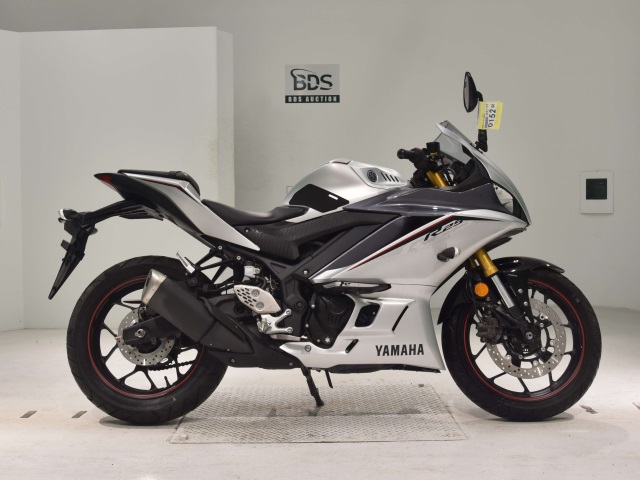 Yamaha YZF-R25A 2020