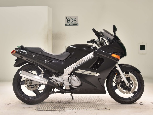 Kawasaki ZZ-R250 2006