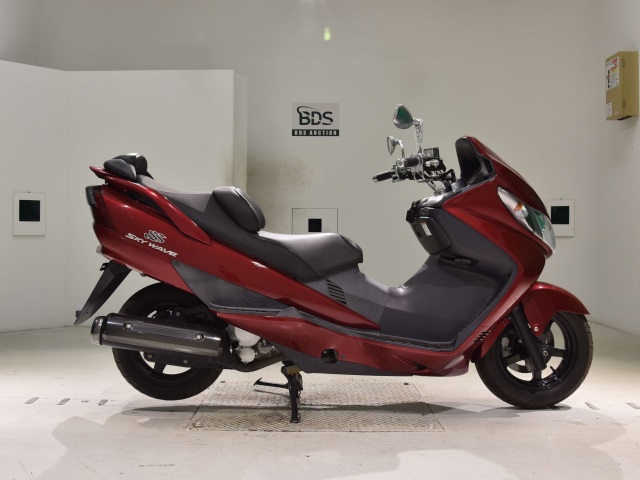 Suzuki SKYWAVE 250SS