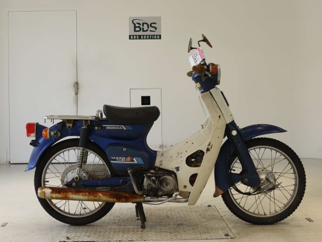 Honda C50 1989