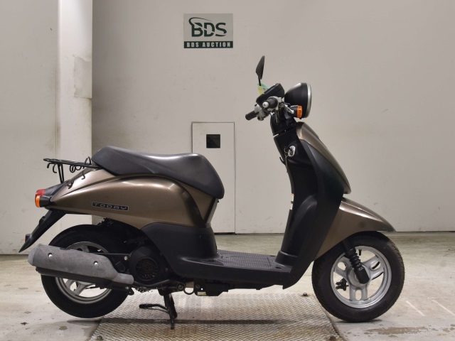 Honda TODAY 2012