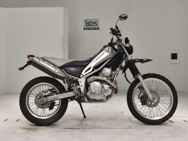 Yamaha TRICKER 2008