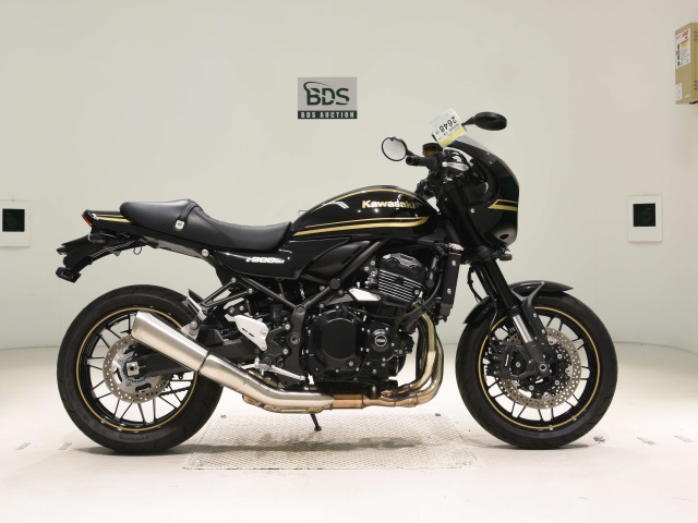 Kawasaki Z900RS CAFE 2023