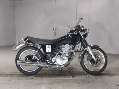 Yamaha SR400 2020