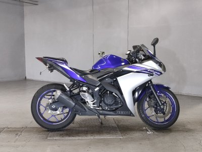Yamaha YZF-R25 2016