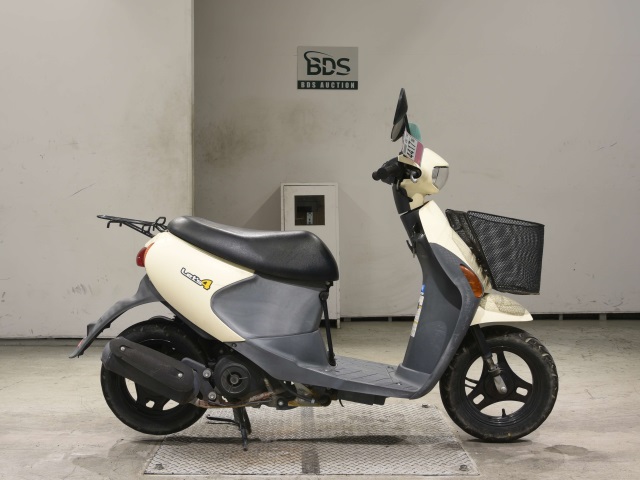 Suzuki LETS4