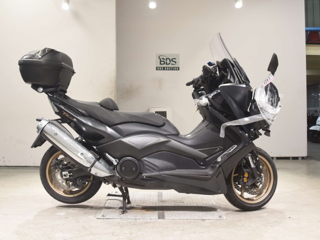 Yamaha T-MAX530 2016