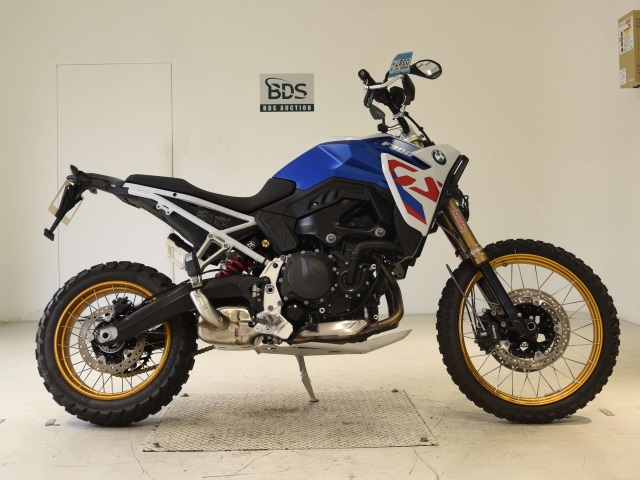BMW f900gs 2024