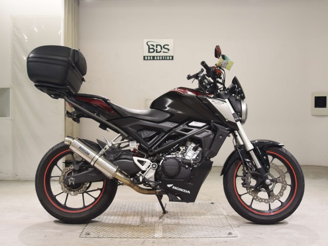 Honda CB125R 2018